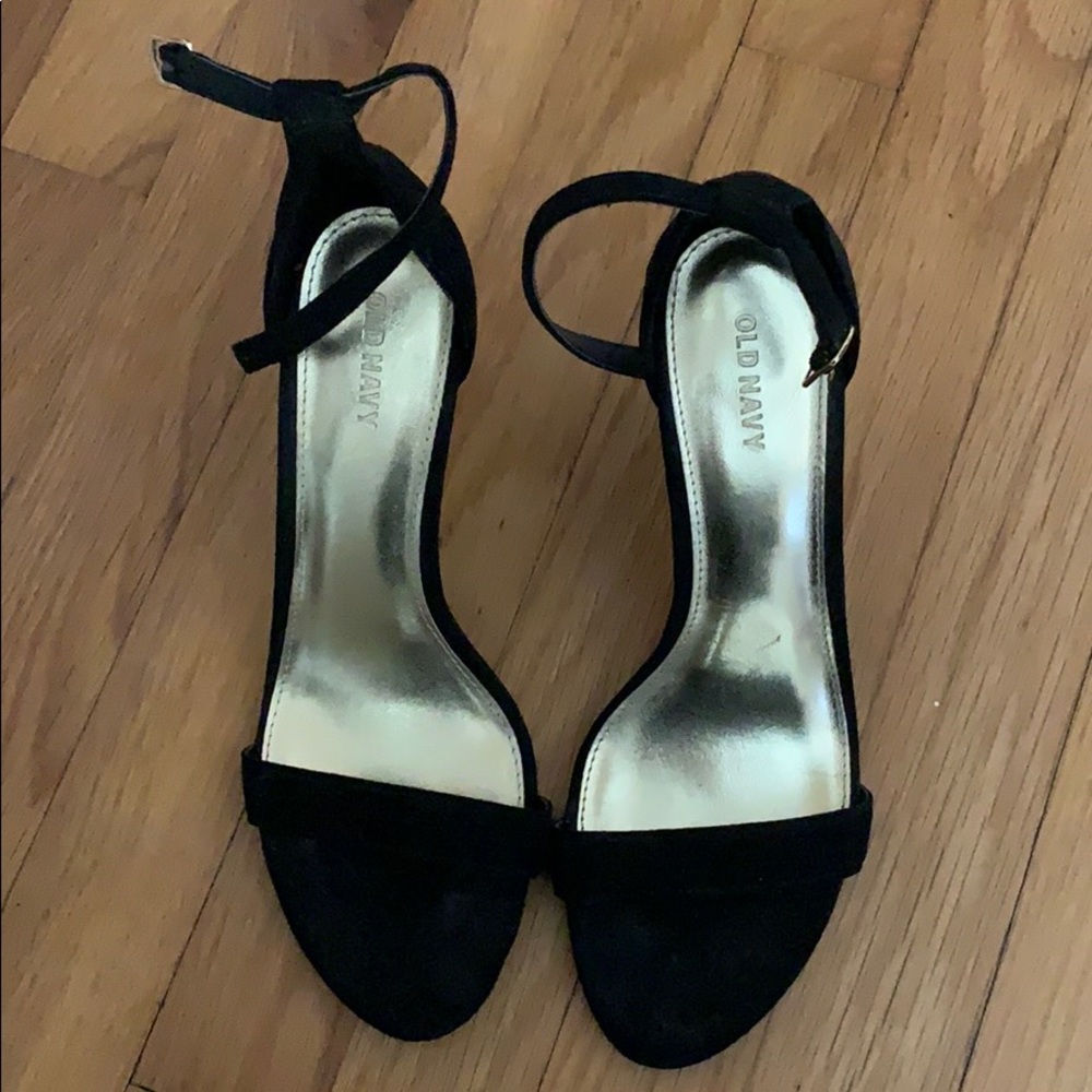 Black heels, short - 1 inch